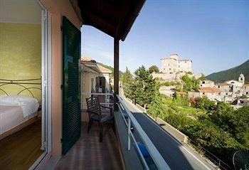 Albergo Cecchin Balestrino Екстер'єр фото